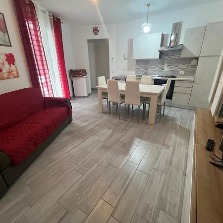 Casa Dante Διαμέρισμα Porto Torres Εξωτερικό φωτογραφία